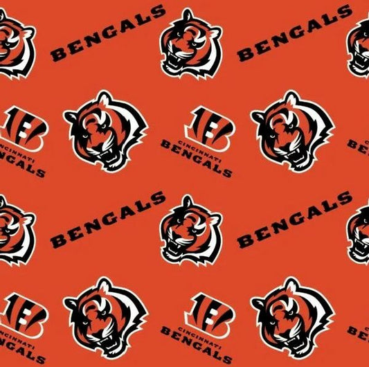 Cincinnati Bengals NFL Football Logo Fabric Traditions Polyester Fleece Fabric NFL-70535-D